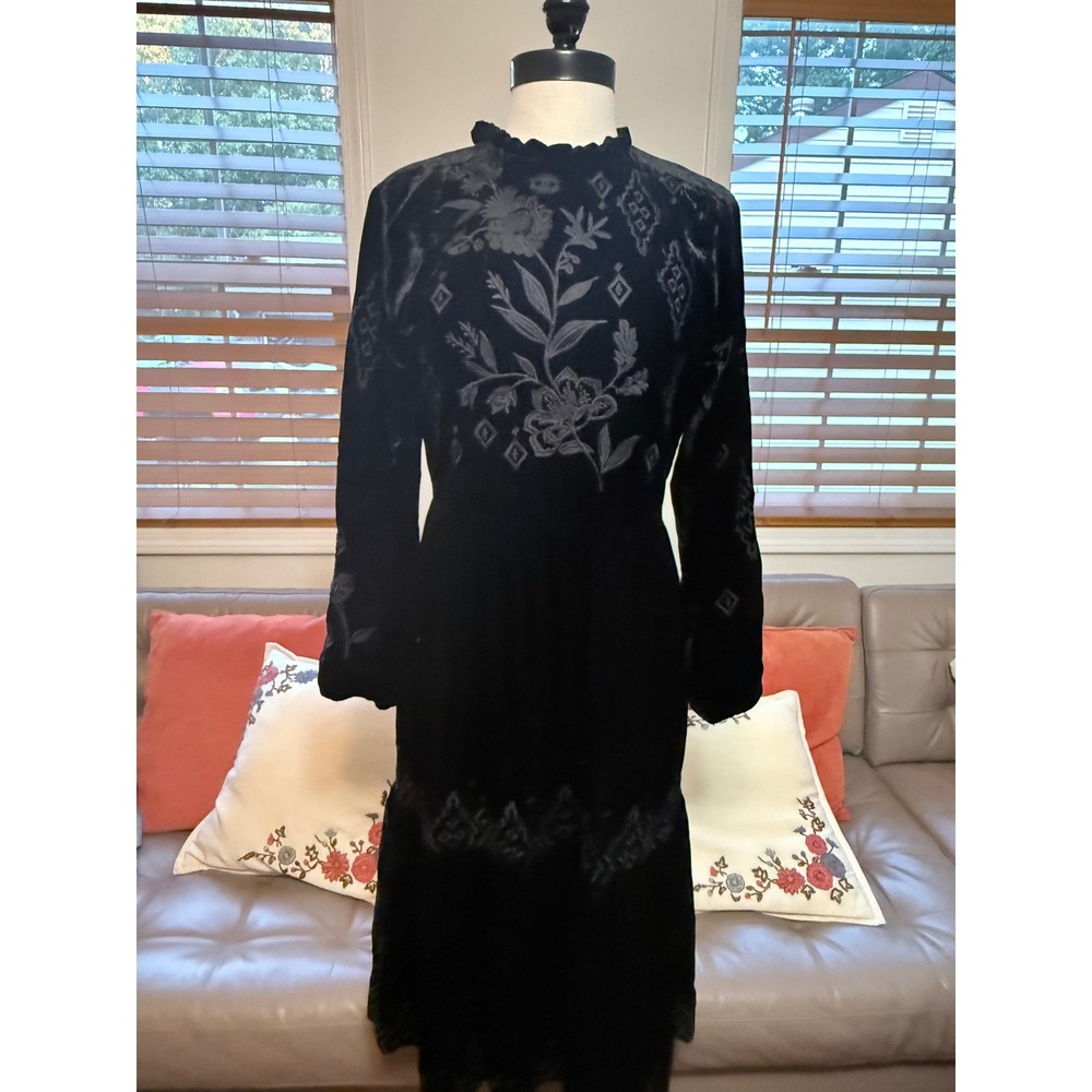 Porter Girls Black Velvet Embroidered Floral Midi Dress Ruffle Neck Size 20